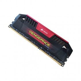 Barrette Mémoire 8Go RAM DDR3 CORSAIR VENGEANCE PRO SERIES CMY16GX3M2A2400C11R 8Go DDR3-2400 CL11